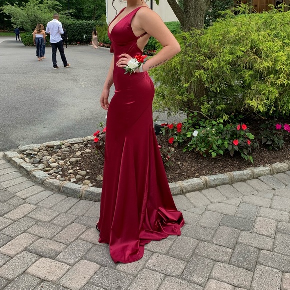Dresses & Skirts - satin prom dress